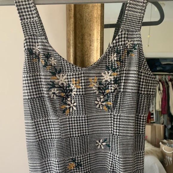 Topshop Houndstooth Embroidered Mini Dress - Picture 3 of 7